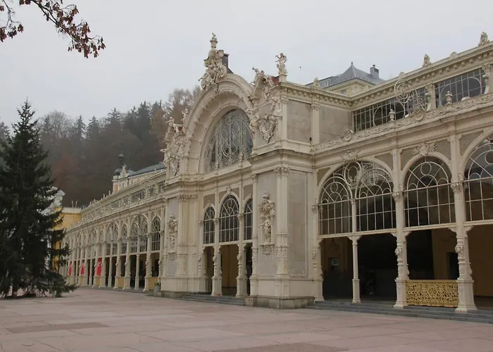 Karlovarska Apartment *